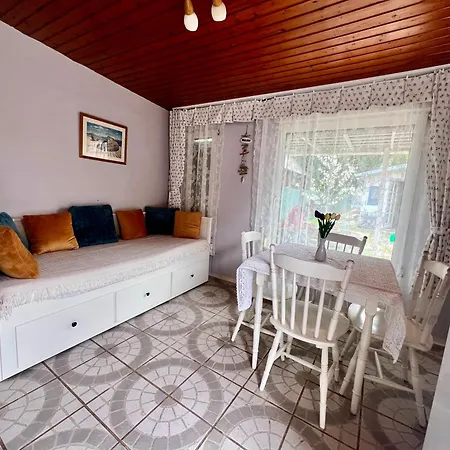 Bella Nyaralo Siofok-szabadifuerdon Privat Jakuzzi *