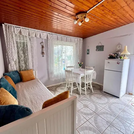 Hébergement de vacances Bella Nyaralo Siofok-szabadifuerdon Privat Jakuzzi Siófok