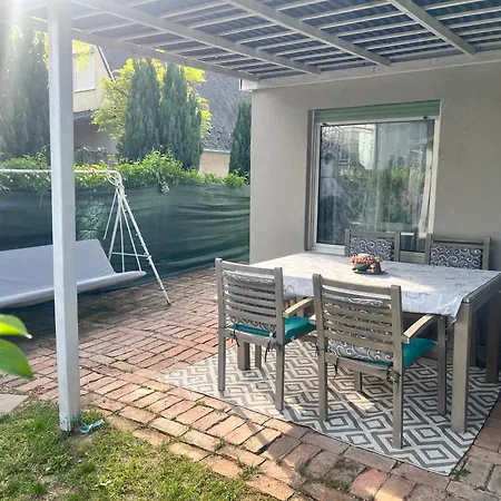 Bella Nyaralo Siofok-szabadifuerdon Privat Jakuzzi * Siófok